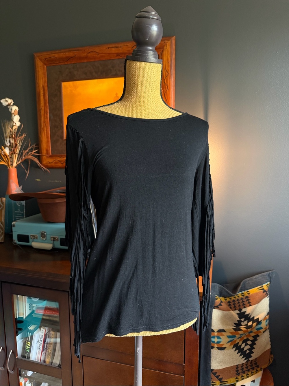 Black Women's Fringe Sleeve Top